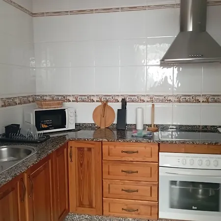 La Reona Apartment *